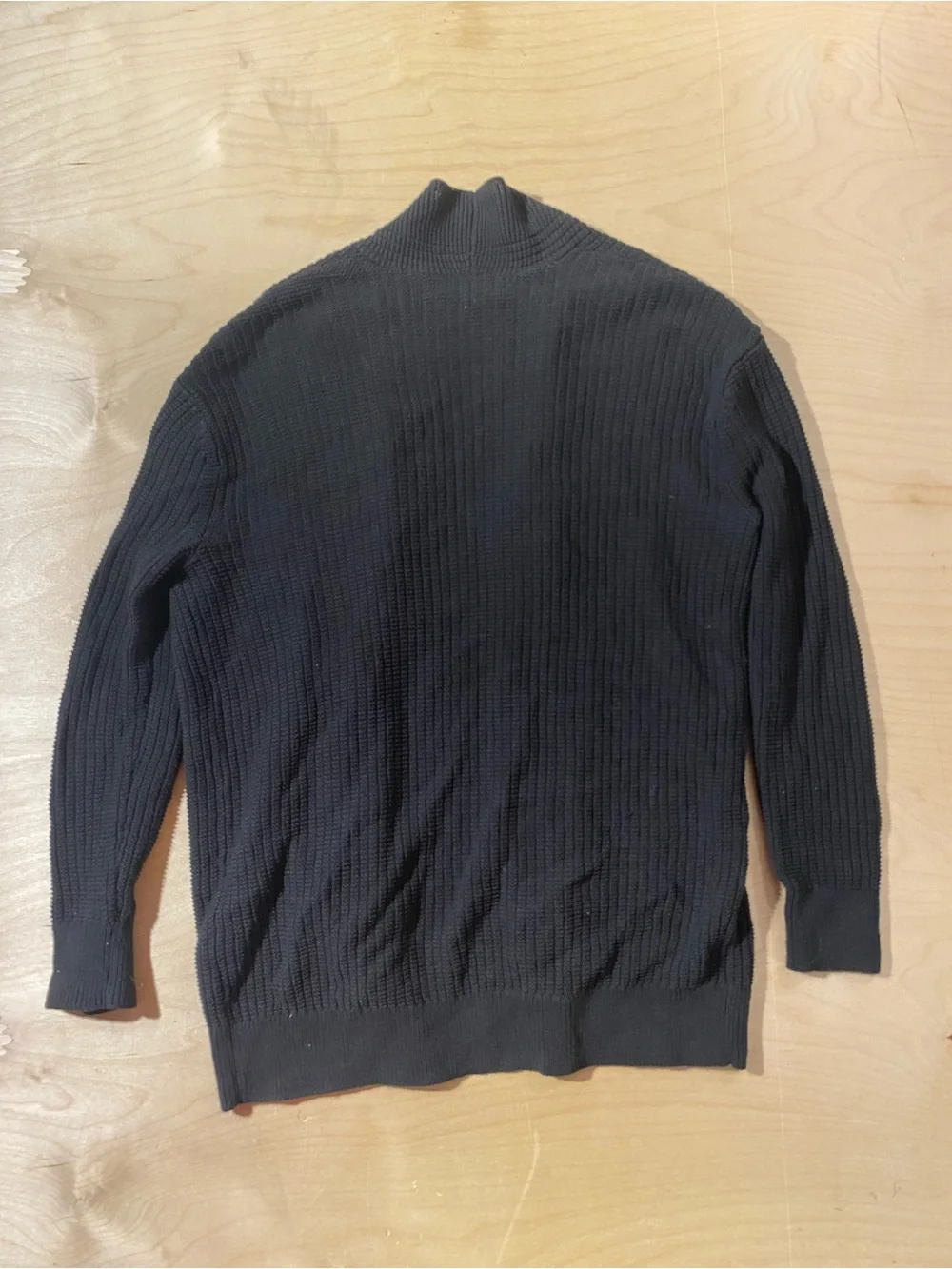 Club Monaco men open